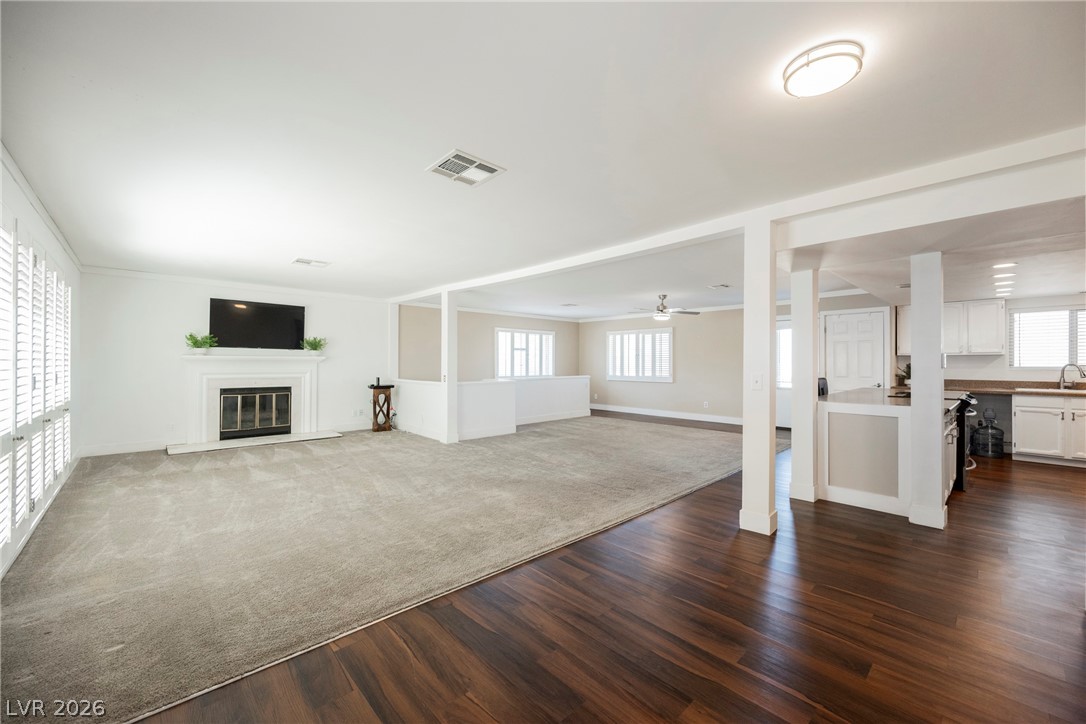230 W Rochell Drive