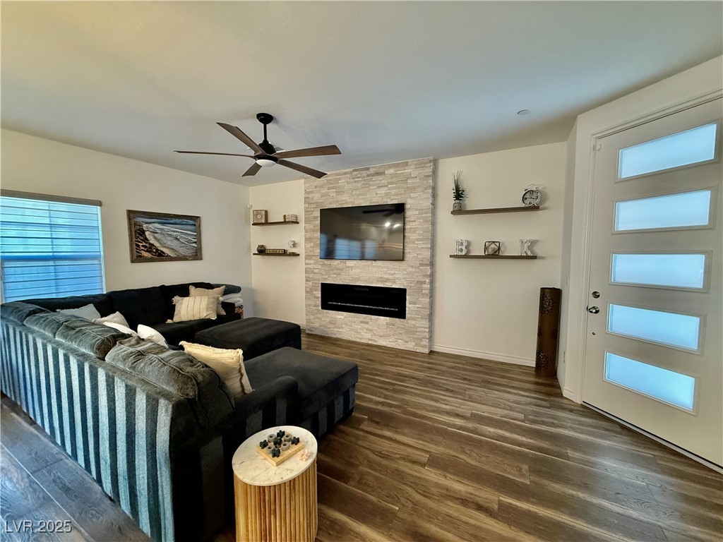 Properties 1 600 N Carriage Hill Drive 1082