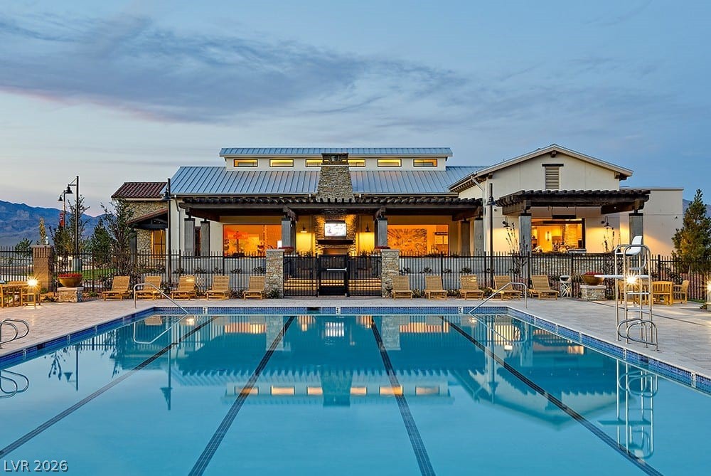 9705 Wildflower Vista Avenue