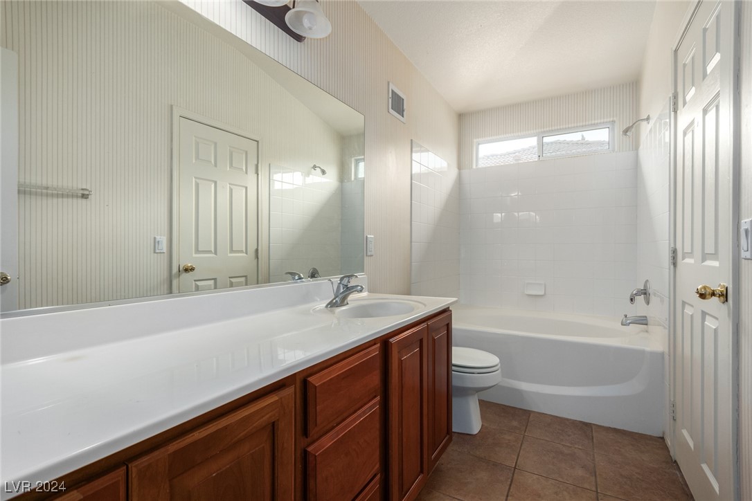 8225 Romantic Sunset Street, Las Vegas, Nevada image 25