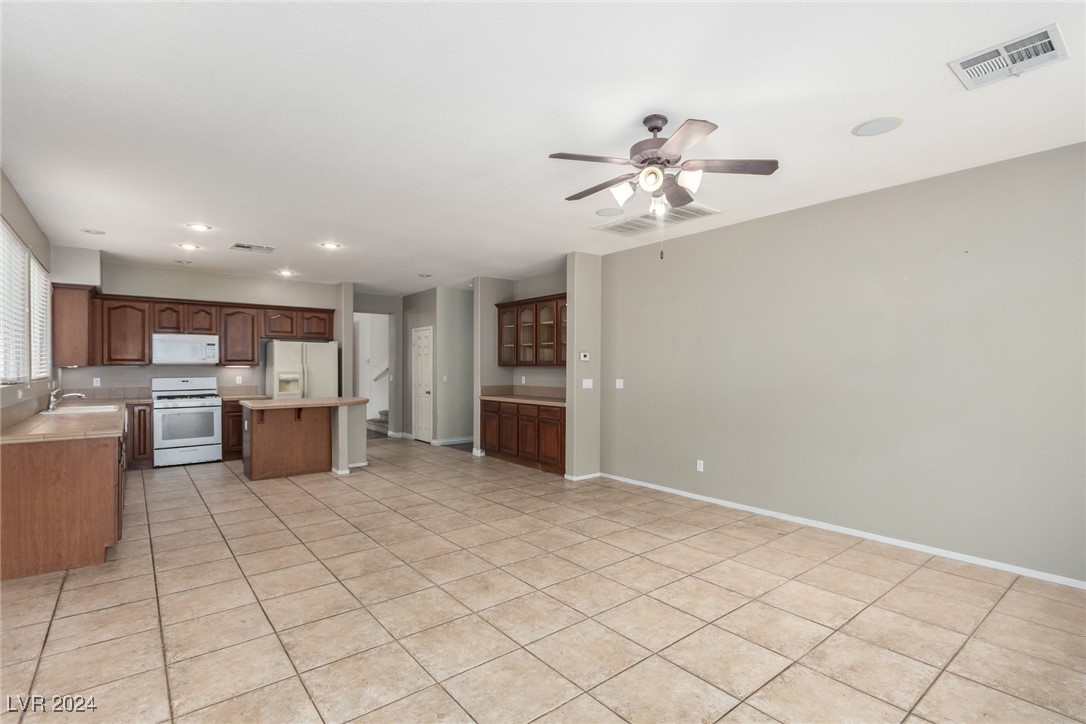 8225 Romantic Sunset Street, Las Vegas, Nevada image 11
