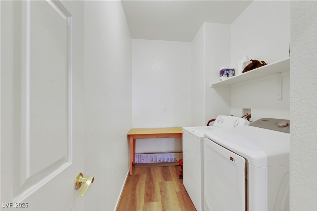 Las Vegas, Nevada 89141, United States, 3 Bedrooms Bedrooms, ,3 BathroomsBathrooms,Residential,Active,77863