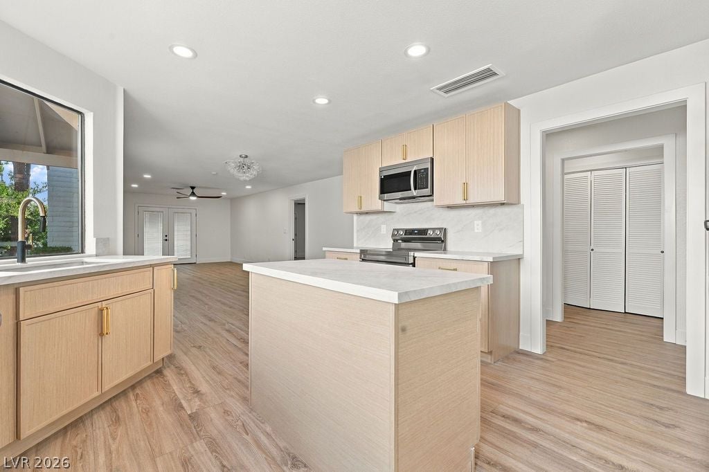 2309 Calle De Nuevo