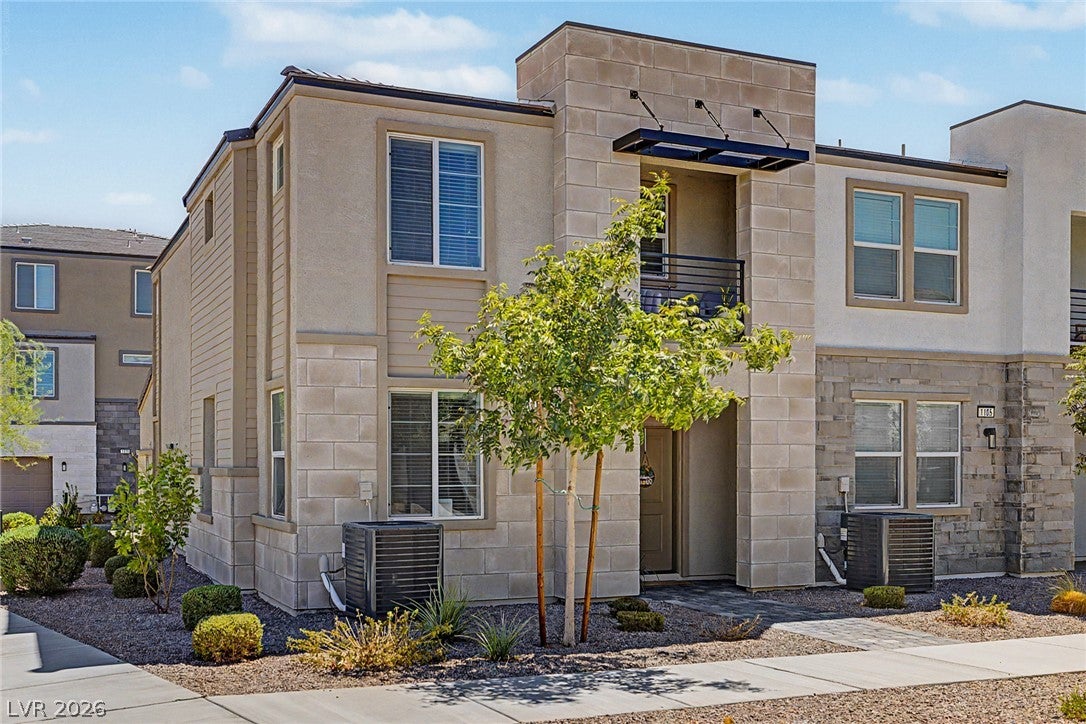 1101 Ammonite Avenue