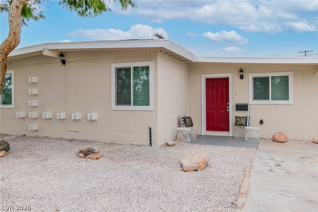 1506 E Saint Louis Avenue