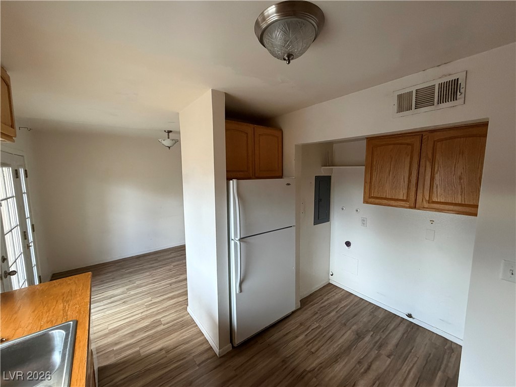 6120 Meadowhaven Lane