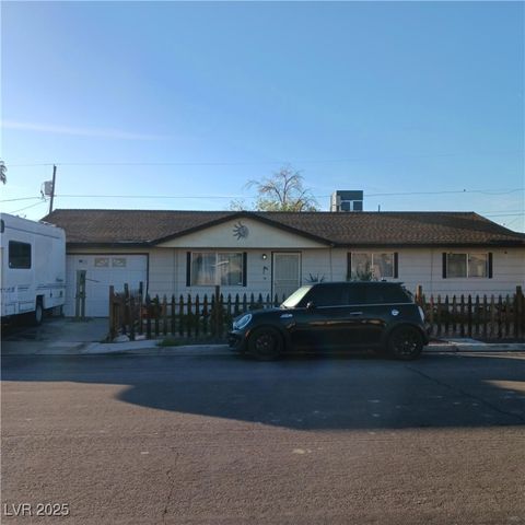 4825 Patterson Avenue Las Vegas NV 89104