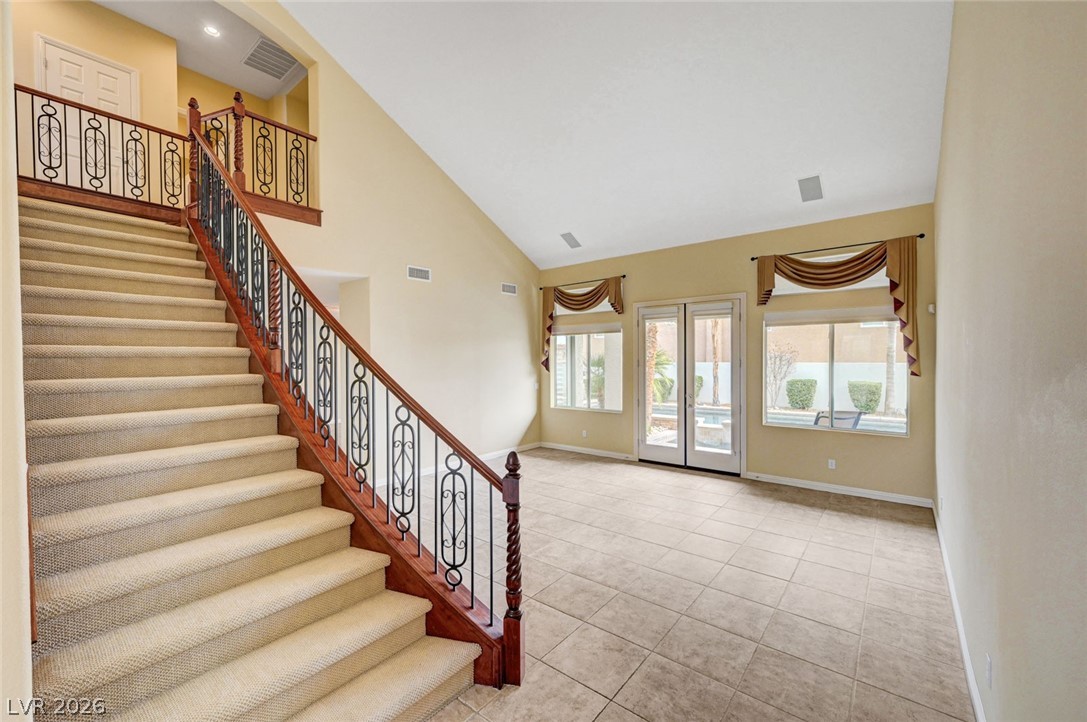 Properties 2 7516 Cliff Peaks Street