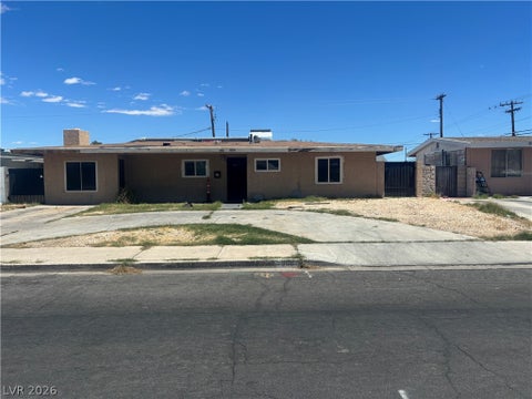 Homes For Sale - 906 Baker Avenue<br/> Las Vegas, NV 89108