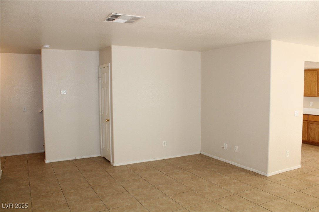 730 Goshawk Street, Henderson, Nevada image 8