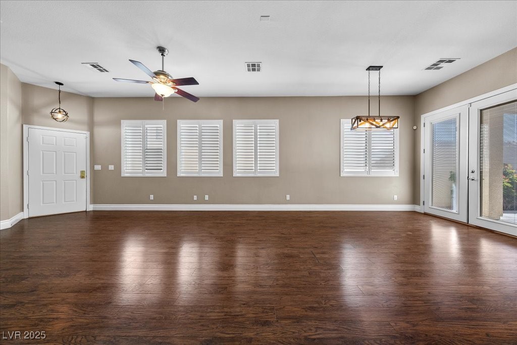 Las Vegas, Nevada 89149, United States, 3 Bedrooms Bedrooms, ,2 BathroomsBathrooms,Residential,Pending,254127