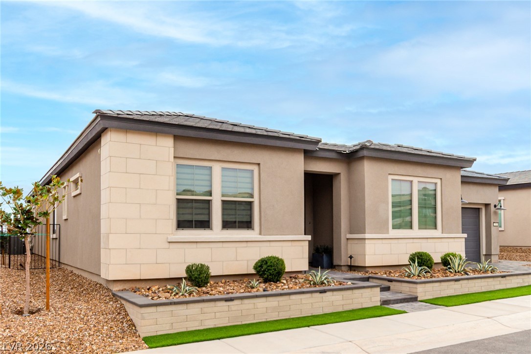 100 Water Cliff Lane