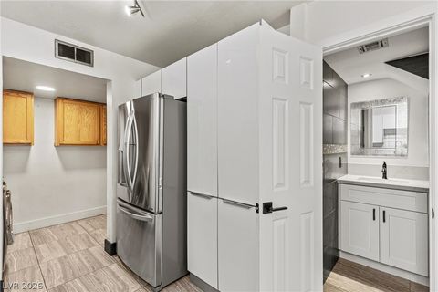 Tiny photo for 7968 Dorinda Avenue, Las Vegas, NV 89147 (MLS # 2798531)