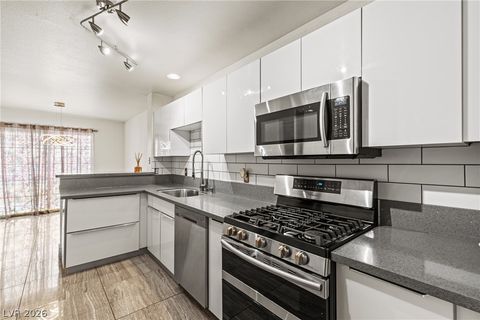 Tiny photo for 7968 Dorinda Avenue, Las Vegas, NV 89147 (MLS # 2798531)