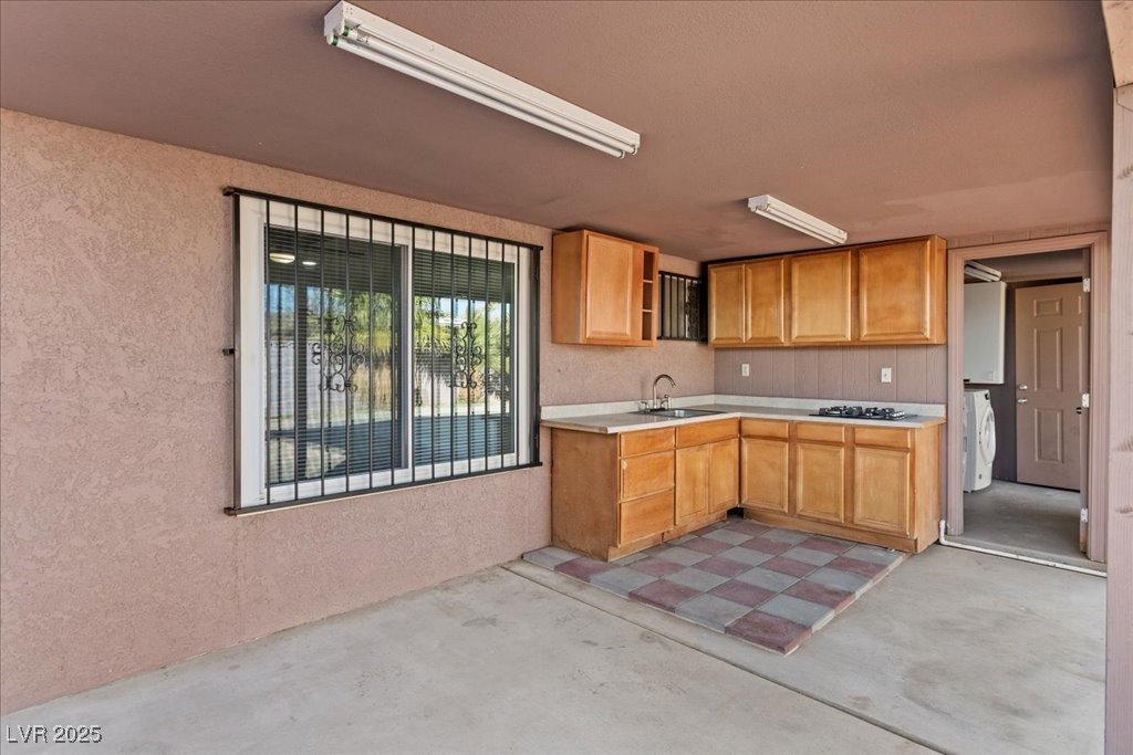 Las Vegas, Nevada 89122, United States, 4 Bedrooms Bedrooms, ,3 BathroomsBathrooms,Residential,Active,254967