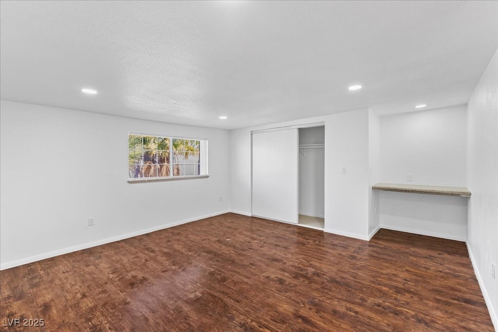 Las Vegas, Nevada 89122, United States, 4 Bedrooms Bedrooms, ,3 BathroomsBathrooms,Residential,Active,254967