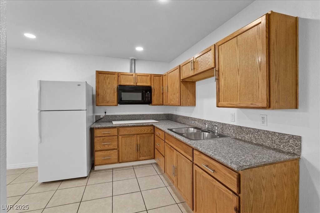 Las Vegas, Nevada 89122, United States, 4 Bedrooms Bedrooms, ,3 BathroomsBathrooms,Residential,Active,254967