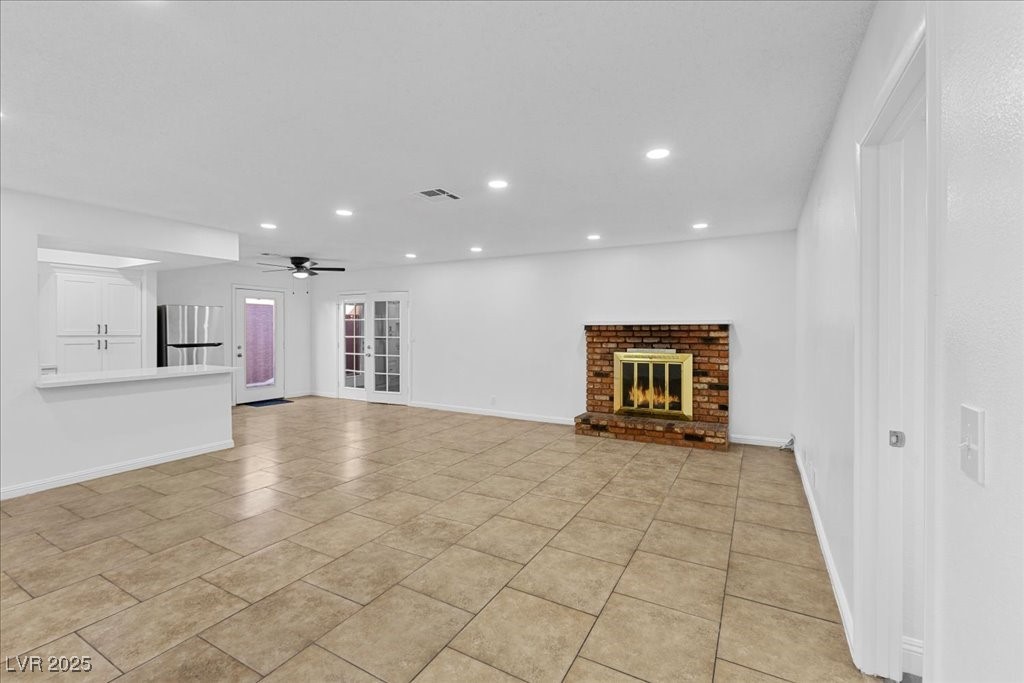 Las Vegas, Nevada 89122, United States, 4 Bedrooms Bedrooms, ,3 BathroomsBathrooms,Residential,Active,254967