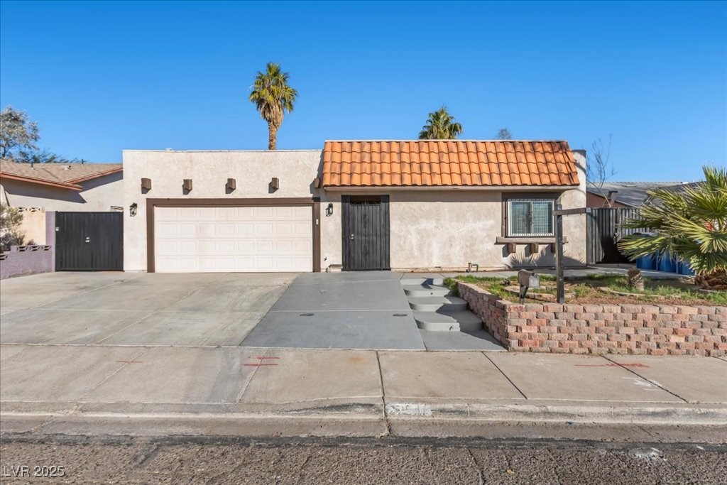 Las Vegas, Nevada 89122, United States, 4 Bedrooms Bedrooms, ,3 BathroomsBathrooms,Residential,Active,254967