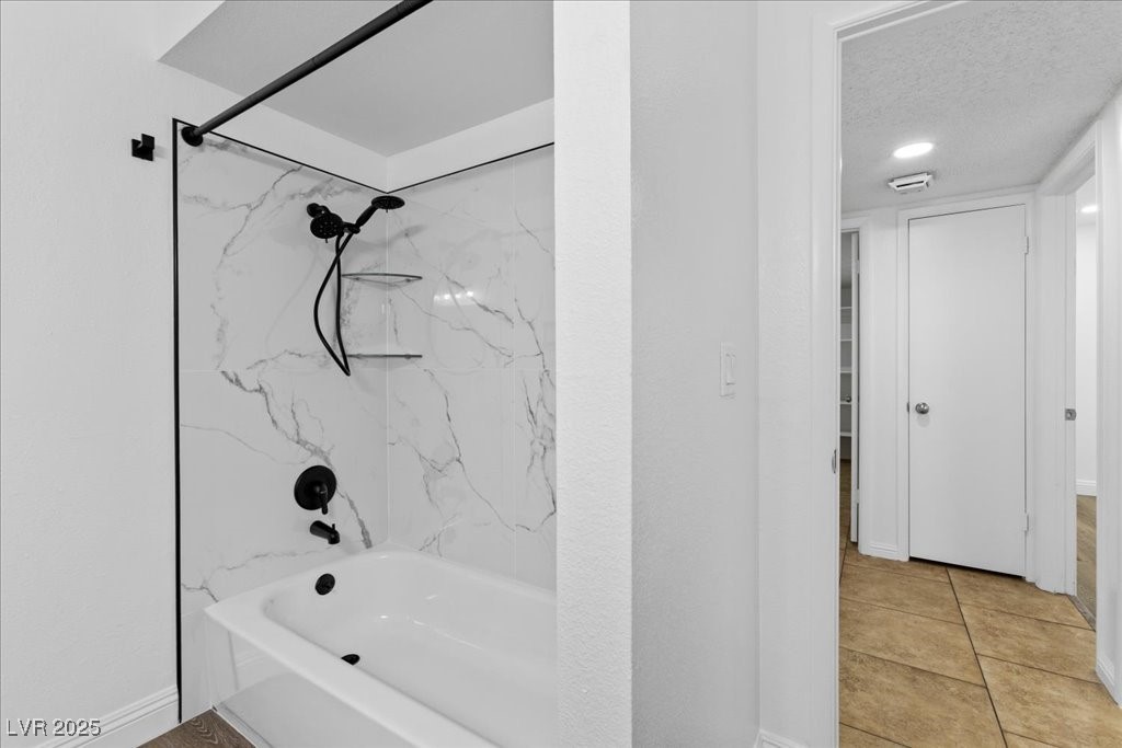 Las Vegas, Nevada 89122, United States, 4 Bedrooms Bedrooms, ,3 BathroomsBathrooms,Residential,Active,254967