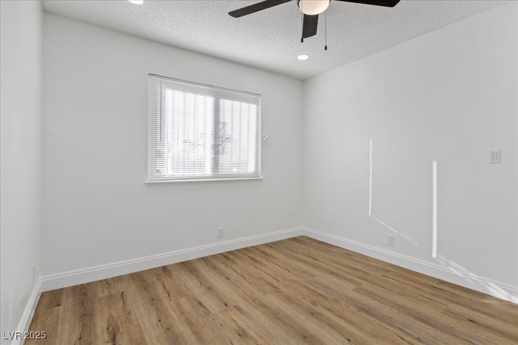 Las Vegas, Nevada 89122, United States, 4 Bedrooms Bedrooms, ,3 BathroomsBathrooms,Residential,Active,254967