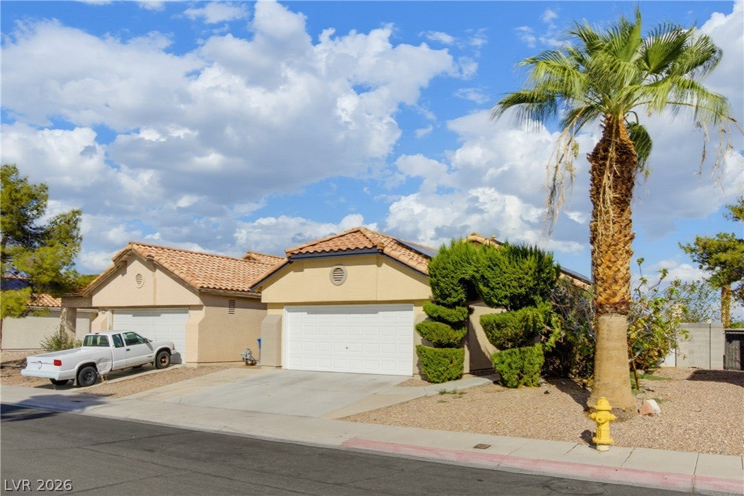 1904 Betsy Ross Drive