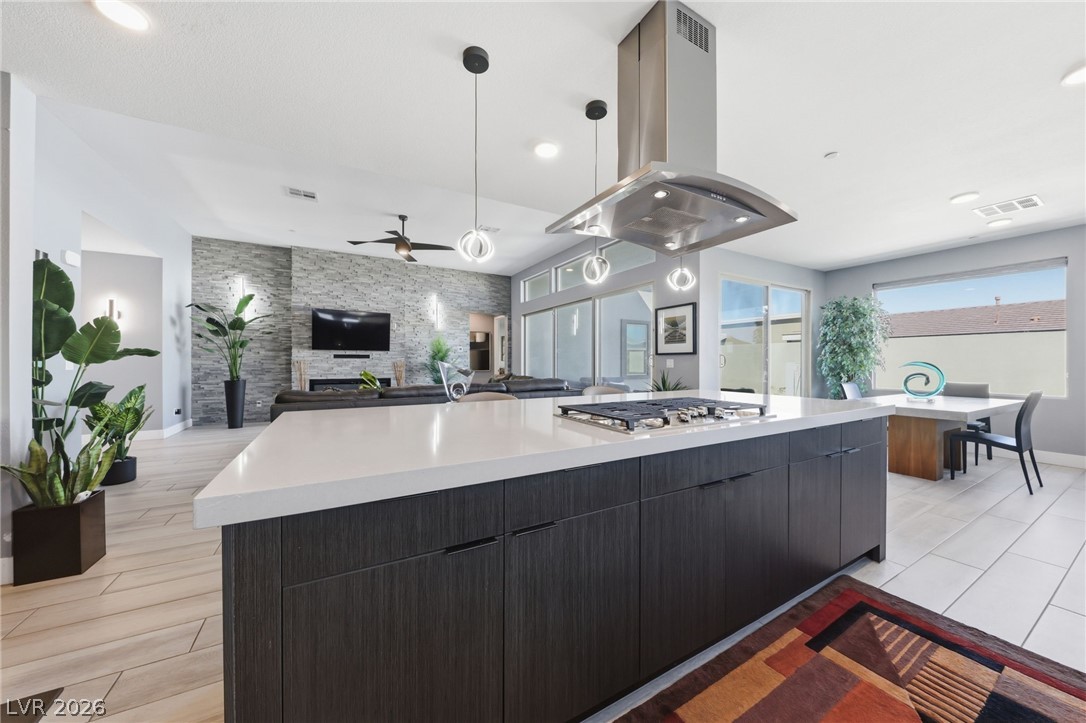10254 Barnett Hill Court