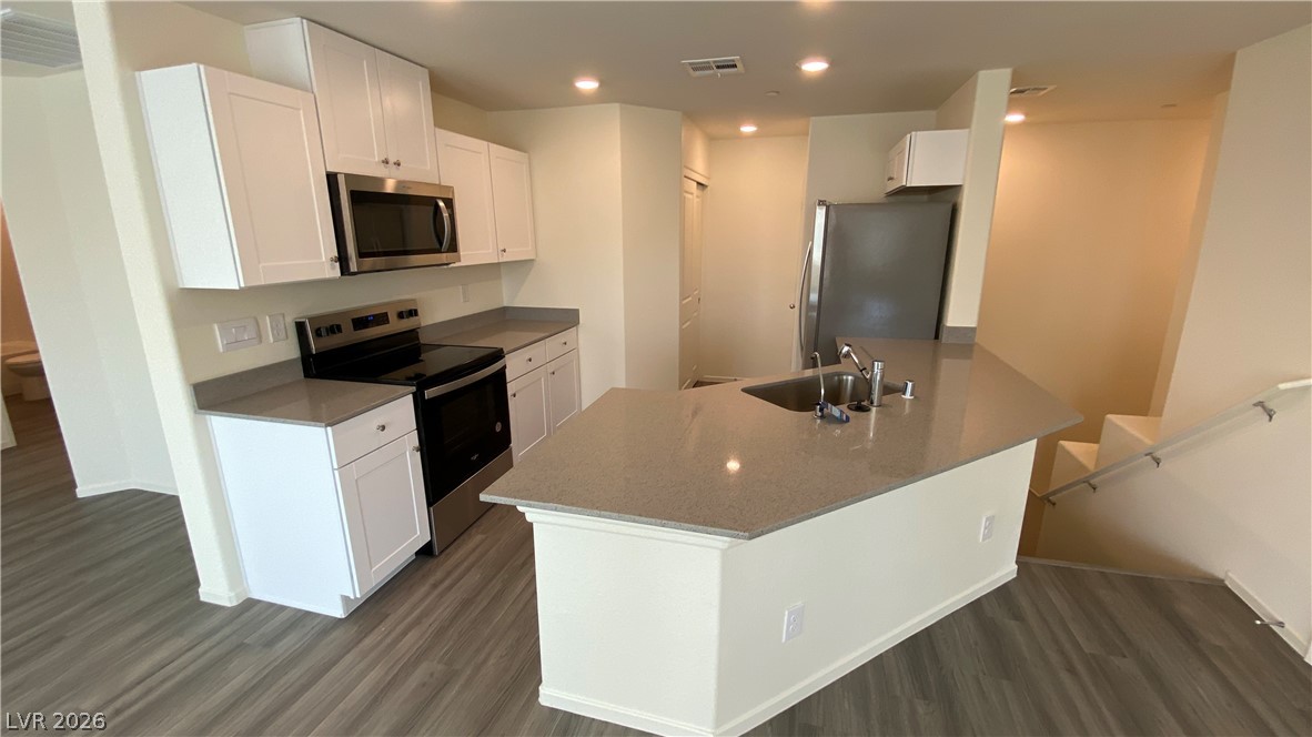 7850 Aurora Sky Street