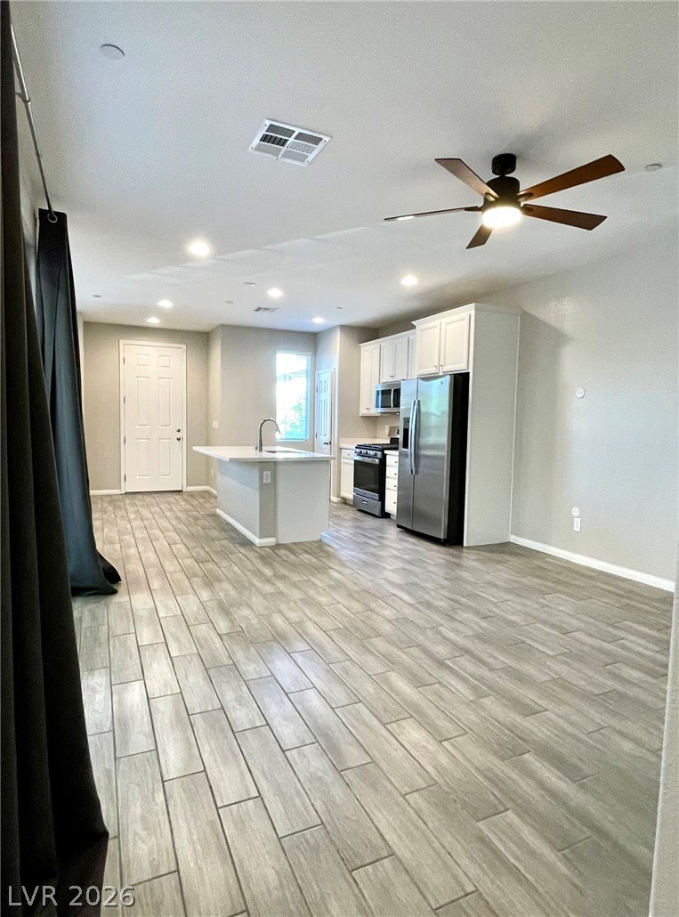 702 Cottonwood Hill Place
