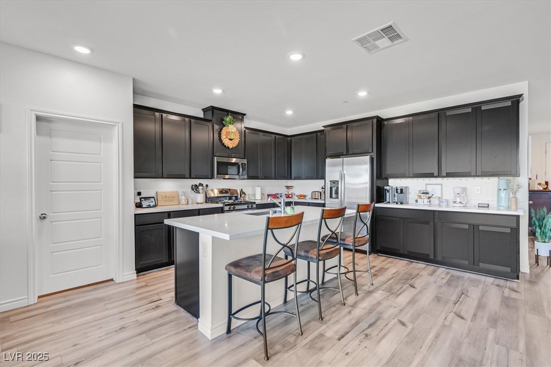 Henderson, Nevada 89015, United States, 3 Bedrooms Bedrooms, ,3 BathroomsBathrooms,Residential,Active,205591