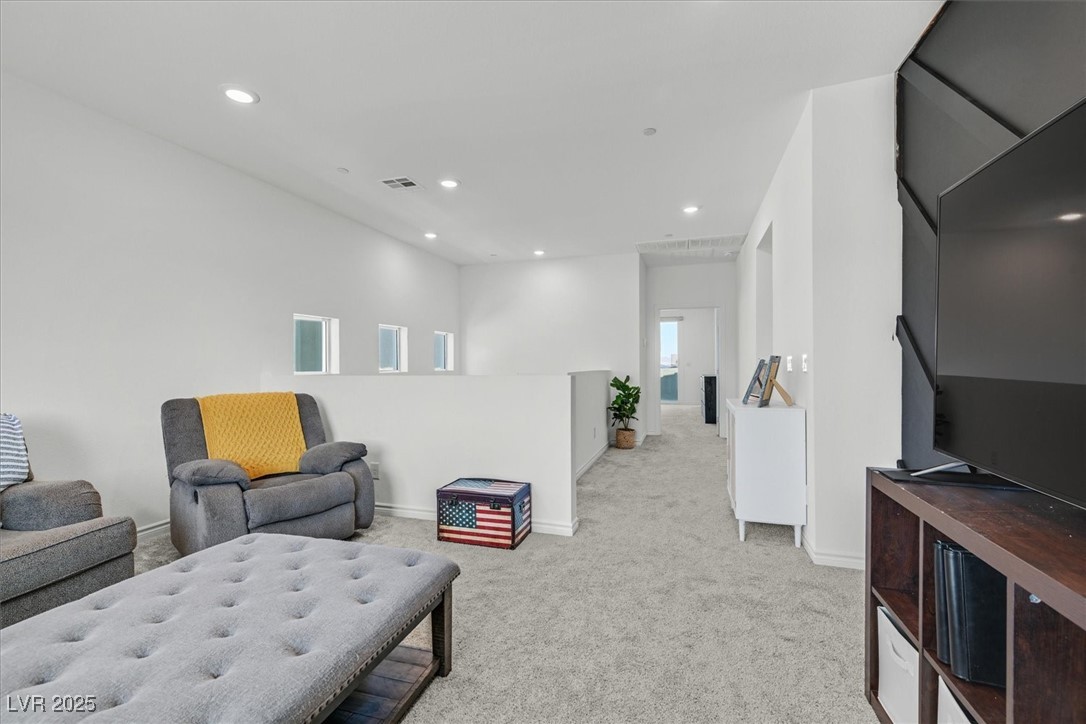 Henderson, Nevada 89015, United States, 3 Bedrooms Bedrooms, ,3 BathroomsBathrooms,Residential,Active,205591