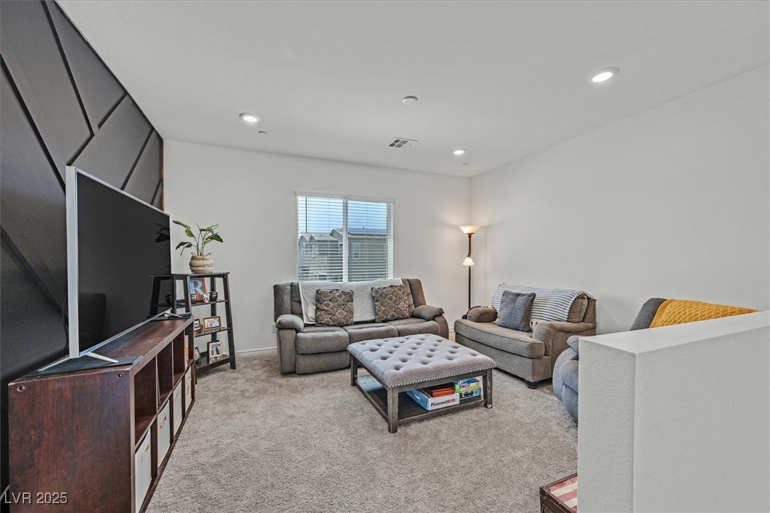 Henderson, Nevada 89015, United States, 3 Bedrooms Bedrooms, ,3 BathroomsBathrooms,Residential,Active,205591