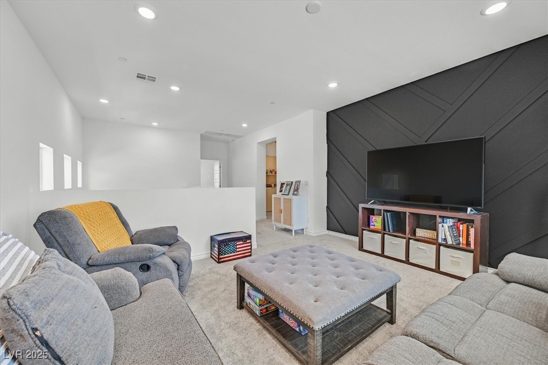 Henderson, Nevada 89015, United States, 3 Bedrooms Bedrooms, ,3 BathroomsBathrooms,Residential,Active,205591