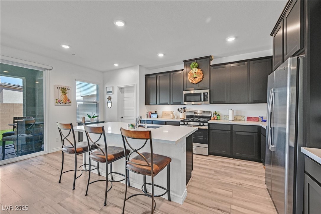 Henderson, Nevada 89015, United States, 3 Bedrooms Bedrooms, ,3 BathroomsBathrooms,Residential,Active,205591