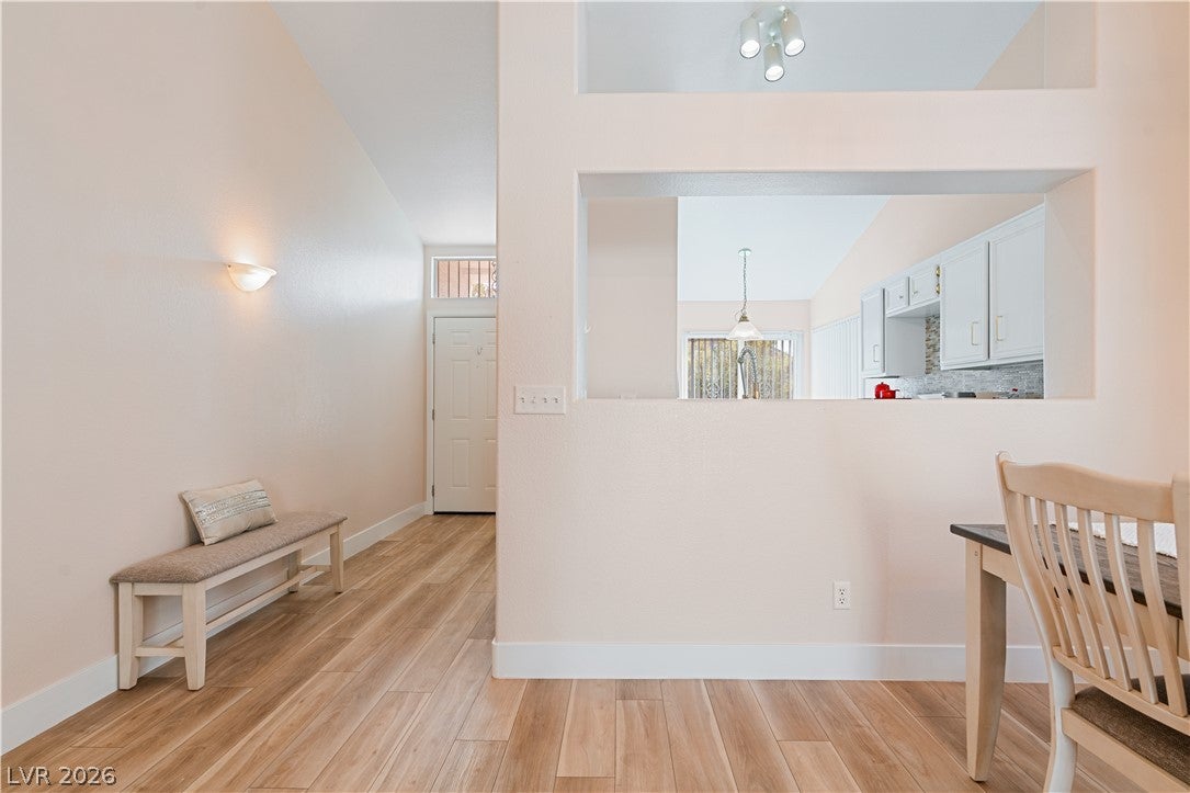 3008 Seasons Avenue