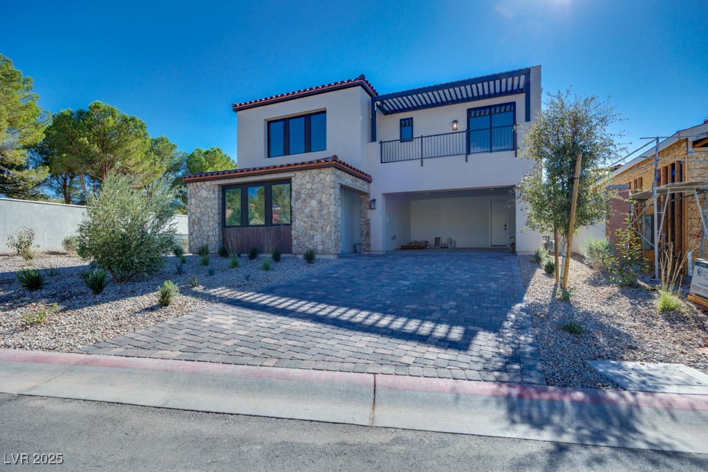 45 Bellissima Lago Court