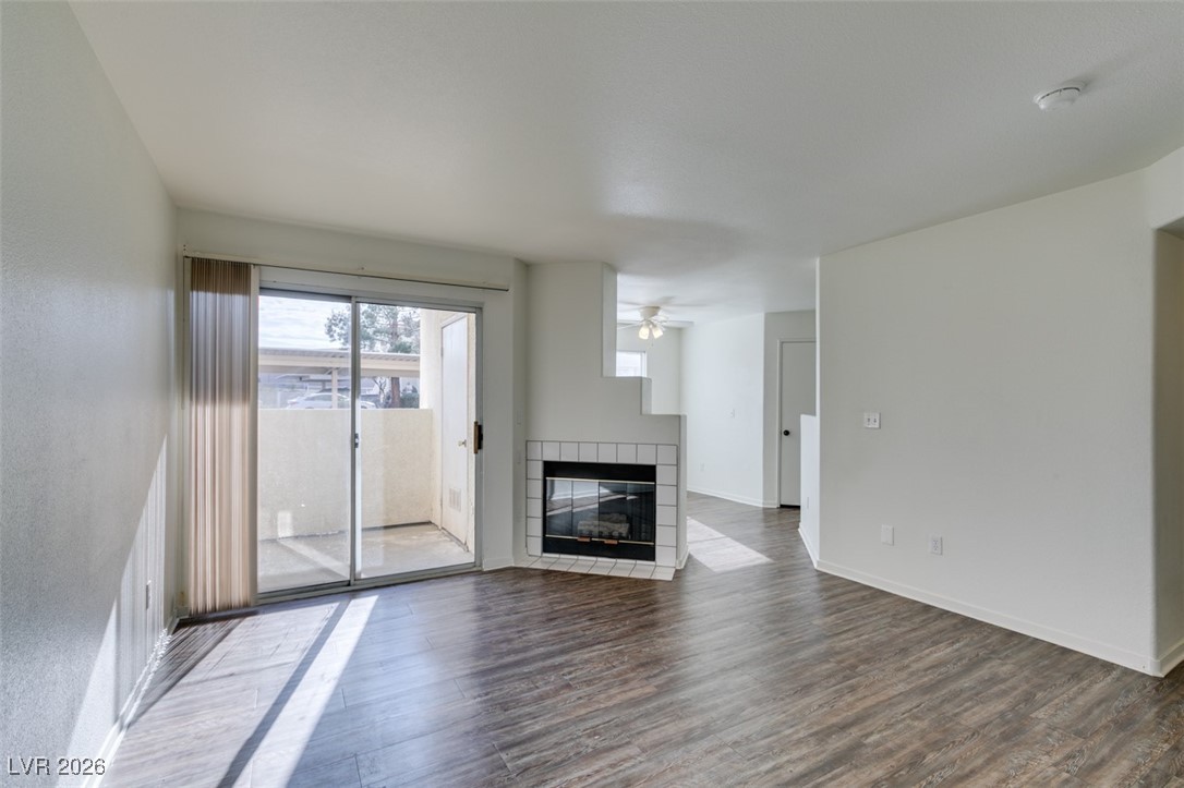 698 RACETRACK Road 911