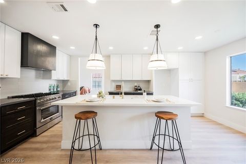 8 Richland Acres Court Henderson NV 89074