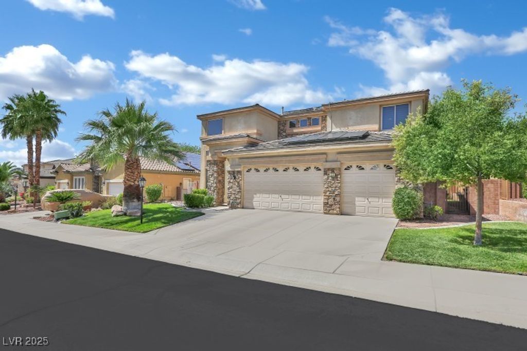 Photo of 2382 Sunburst View Street, Henderson, NV 89052 (MLS # 2736039)