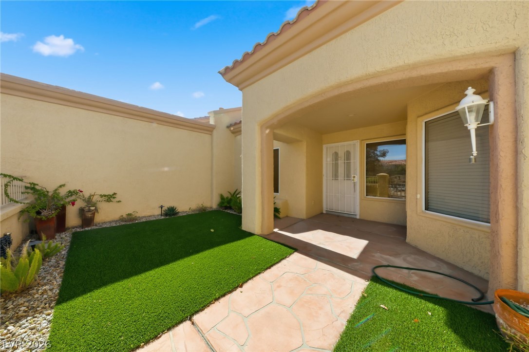 9837 Villa Ridge Drive