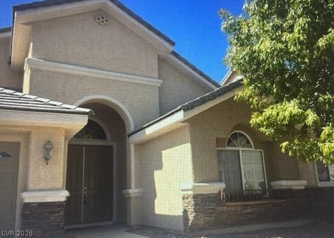 Photo of 6245 Hawthorn Woods Avenue, Las Vegas, NV 89130 (MLS # 2774324)