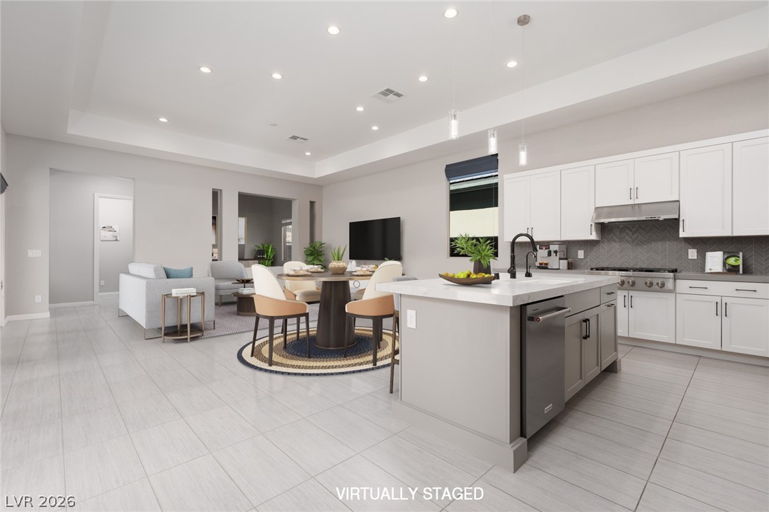 6791 Regency Valley Street