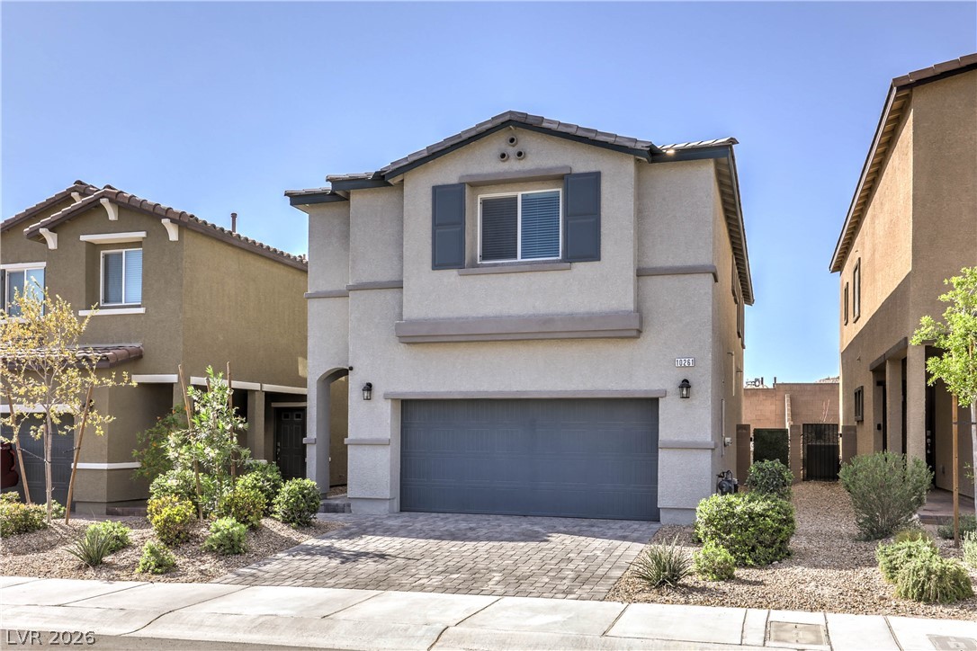 10261 Crimson Meadow Avenue