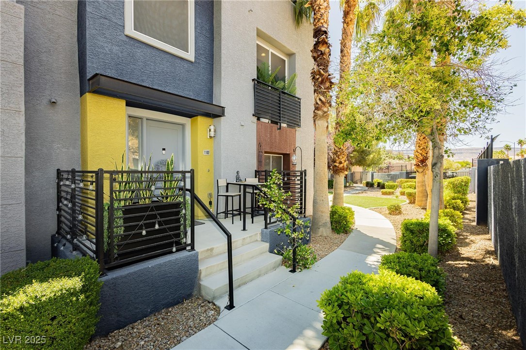 Las Vegas, Nevada 89147, United States, 3 Bedrooms Bedrooms, ,4 BathroomsBathrooms,Residential,Active,128743