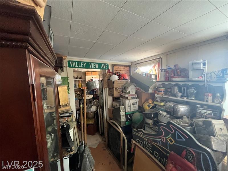 100 E Crook Avenue