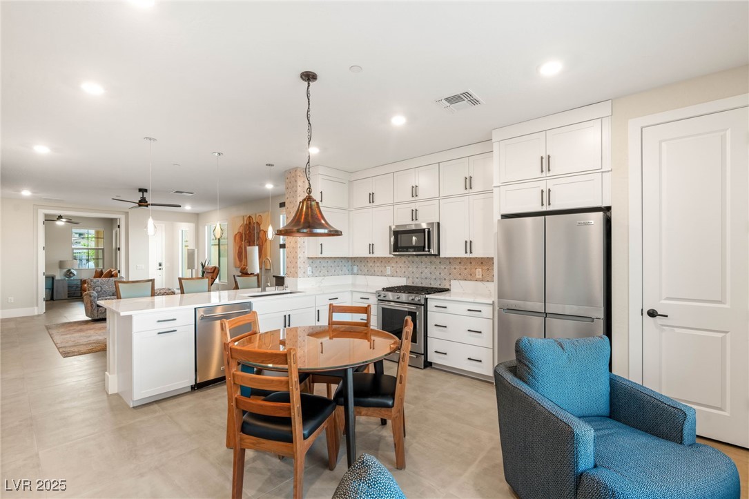 46 Lake Bluff Court, Henderson, Nevada image 14