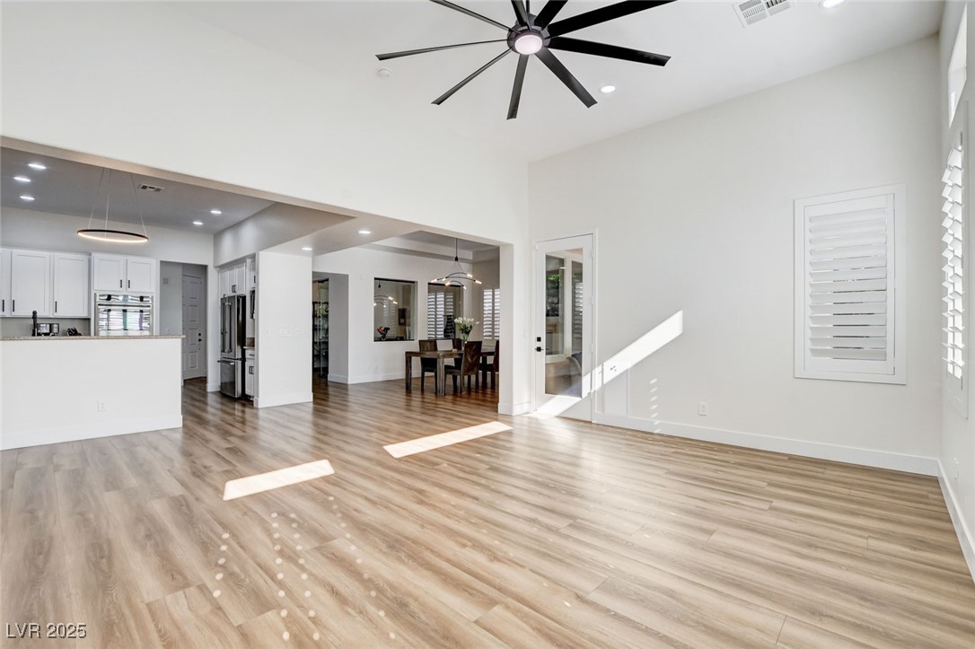 11251 La Madre Ridge Drive