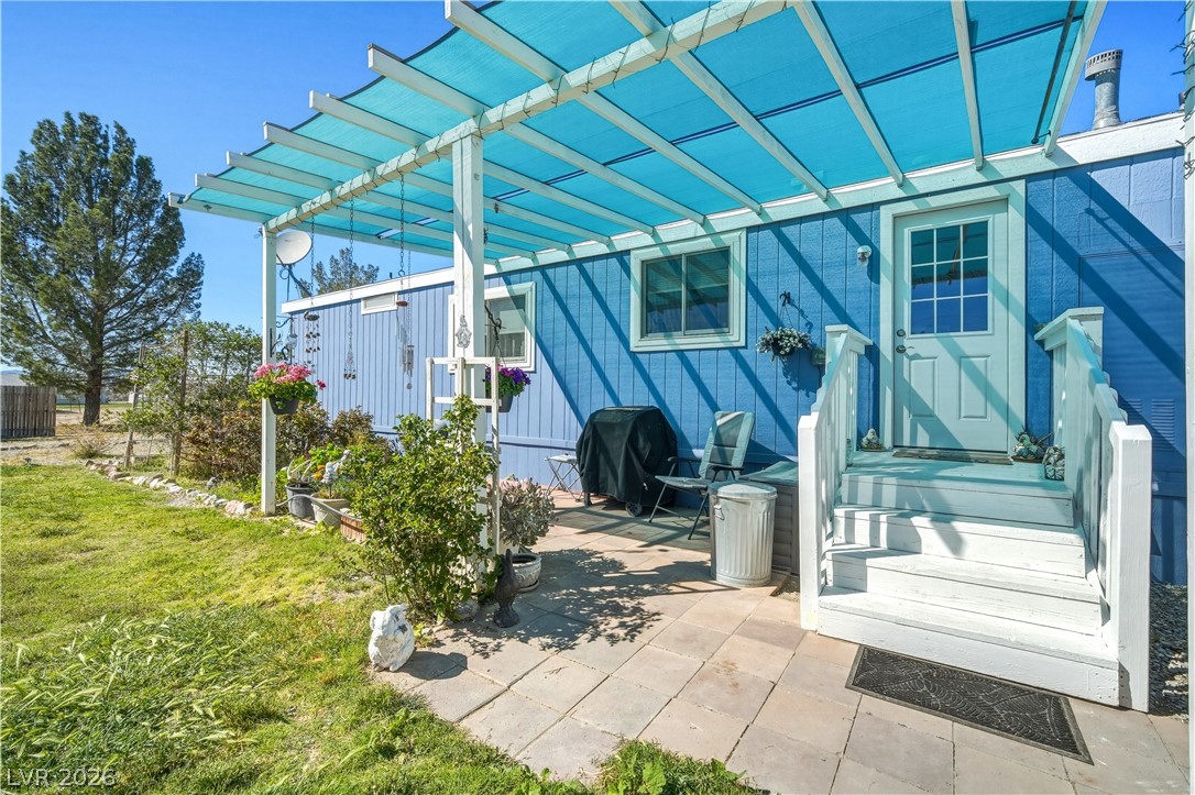 1921 Santovito Street 2