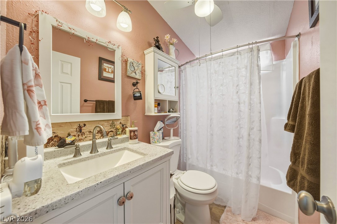 1921 Santovito Street 2