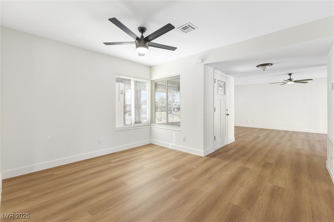 5035 Meadow Grove Court, Las Vegas, Nevada image 12